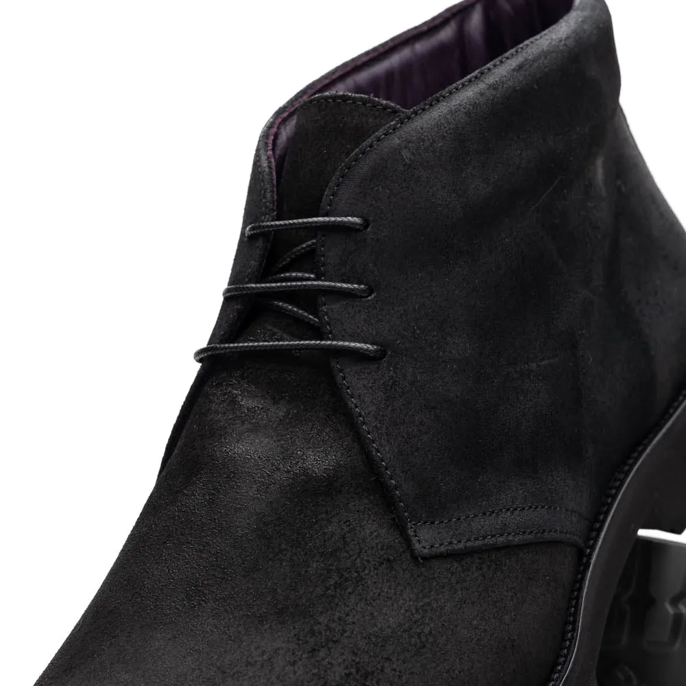 46-602-BLK REZZA Suede Calfskin Chukka Boot Black