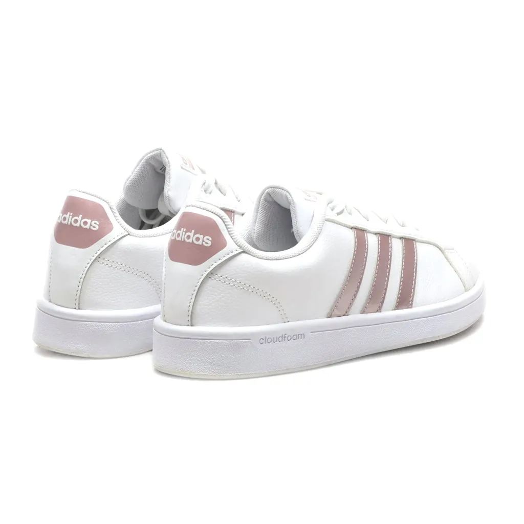 Adidas Cloud Foam Low-Top Sneakers Leather White Colour For Women