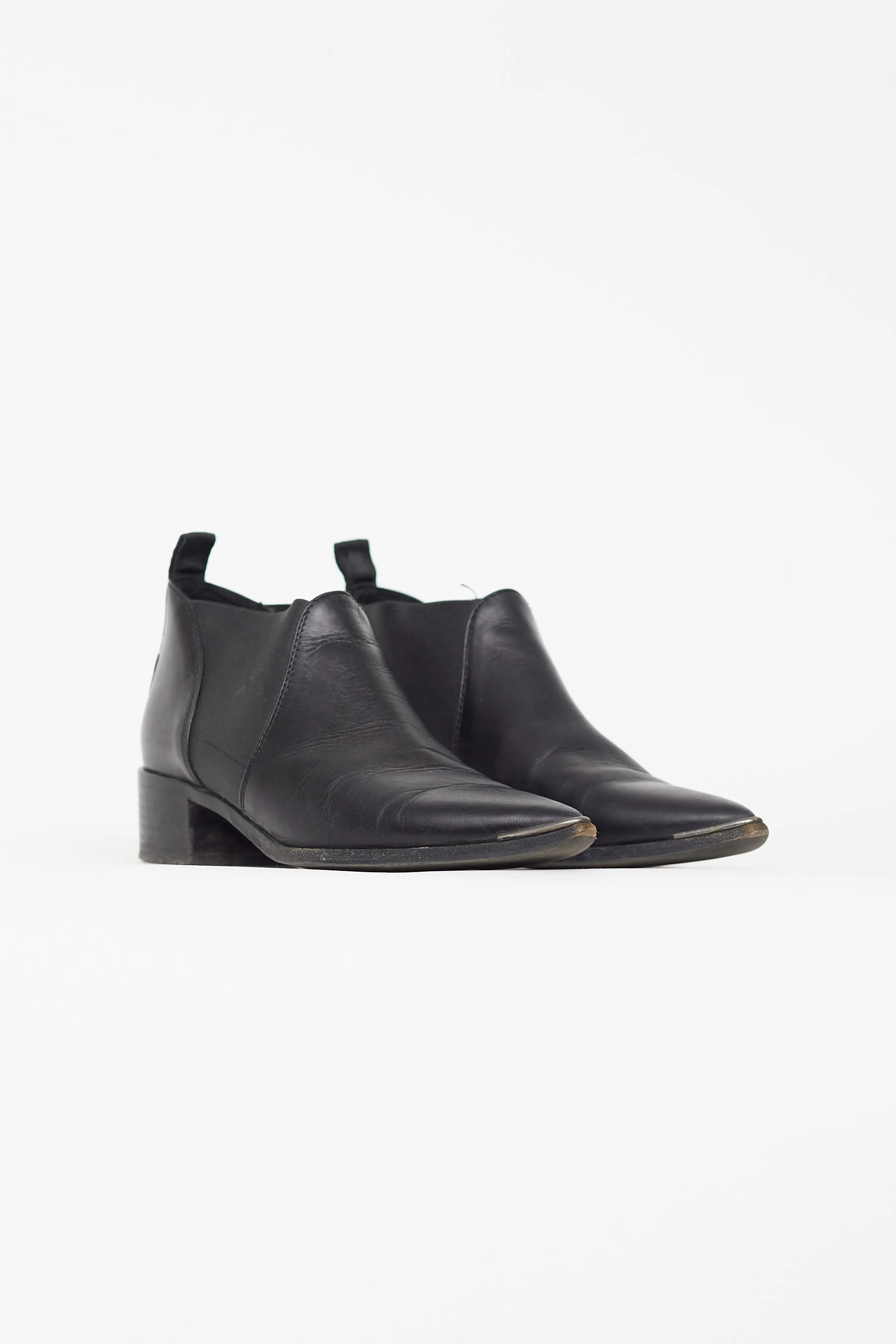 Black Leather Low Chelsea Boot