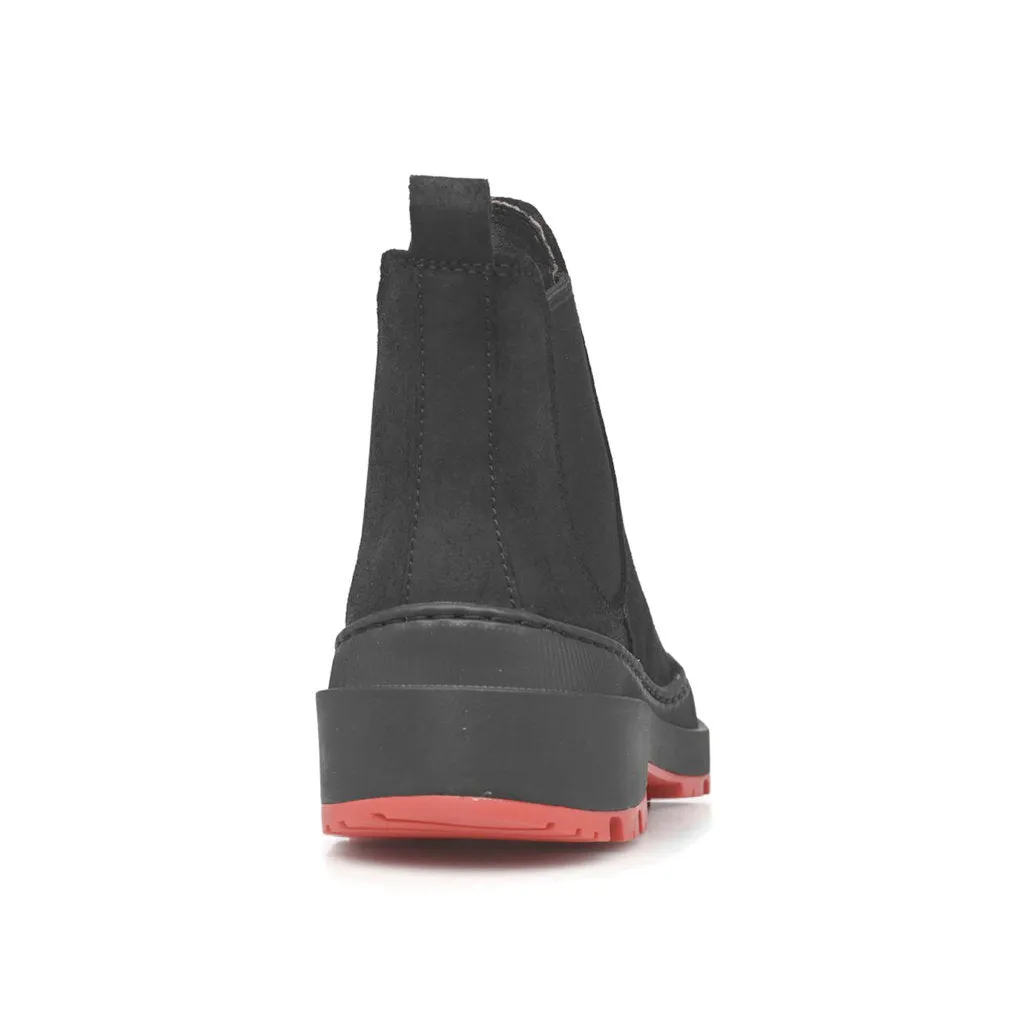 Brutus Trek Nubuck Leather Women's Chelsea Boots