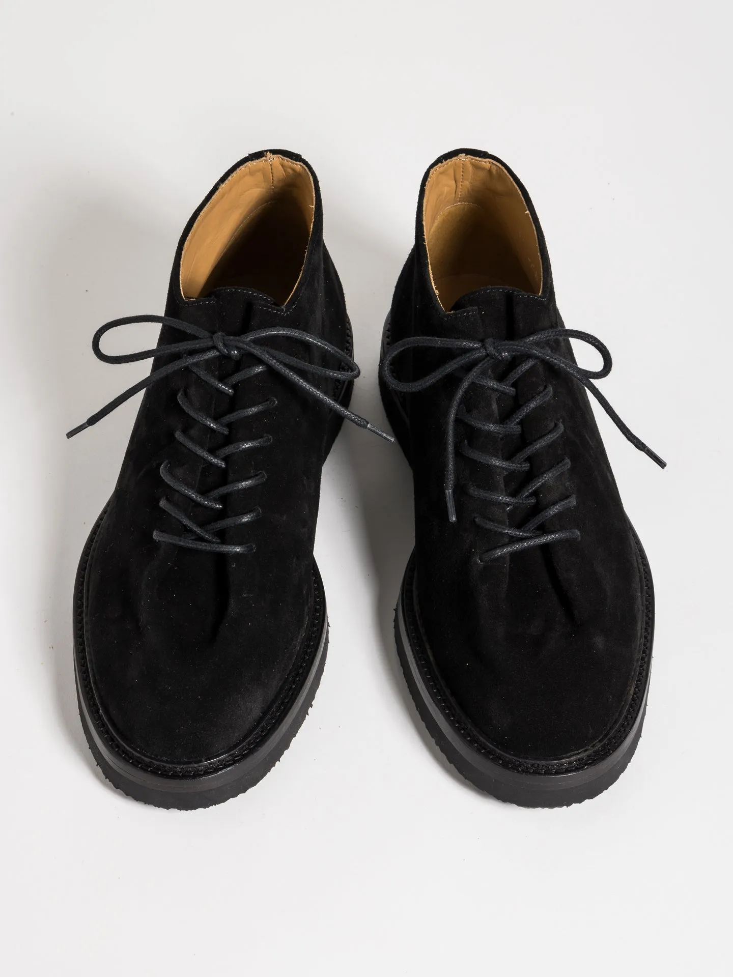 CHUKKA BLACK