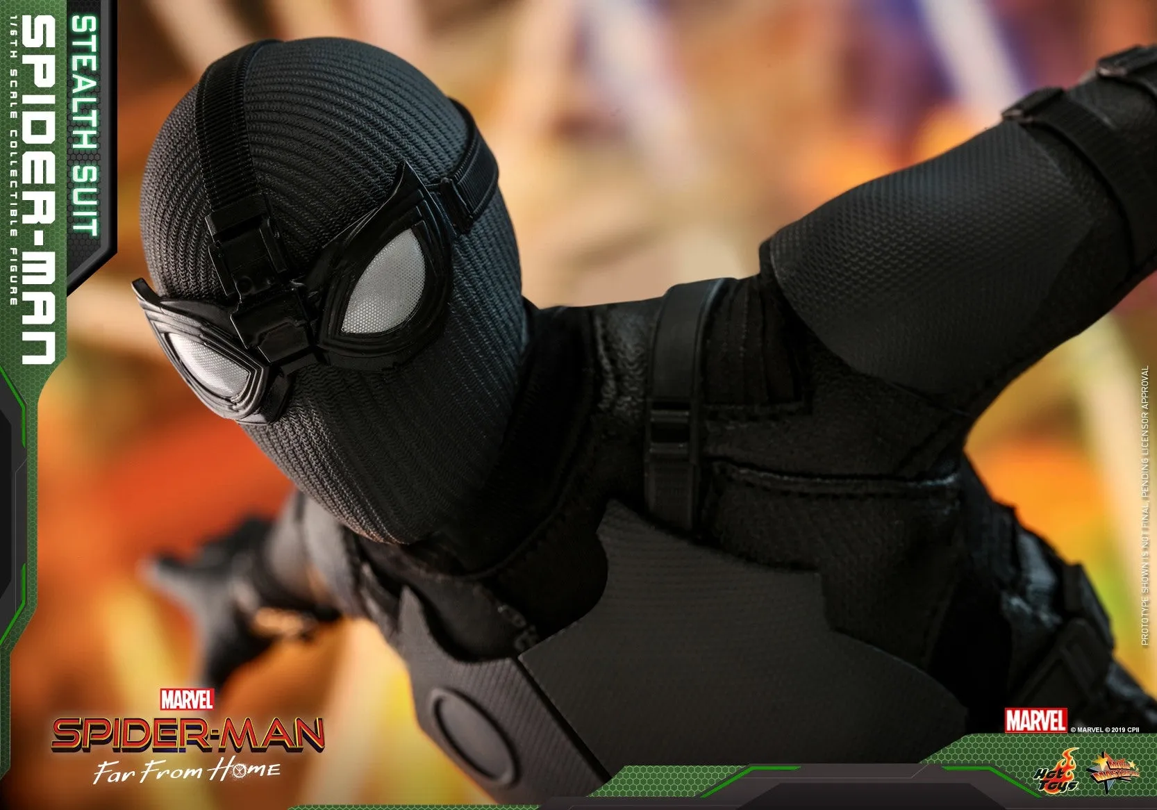 Hot Toys - MMS540 - Spider-Man Far From Home - 1/6th scale Spider-Man (Stealth Suit) Collectible Figure