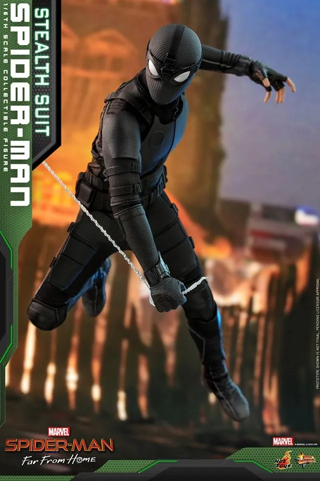 Hot Toys - MMS540 - Spider-Man Far From Home - 1/6th scale Spider-Man (Stealth Suit) Collectible Figure