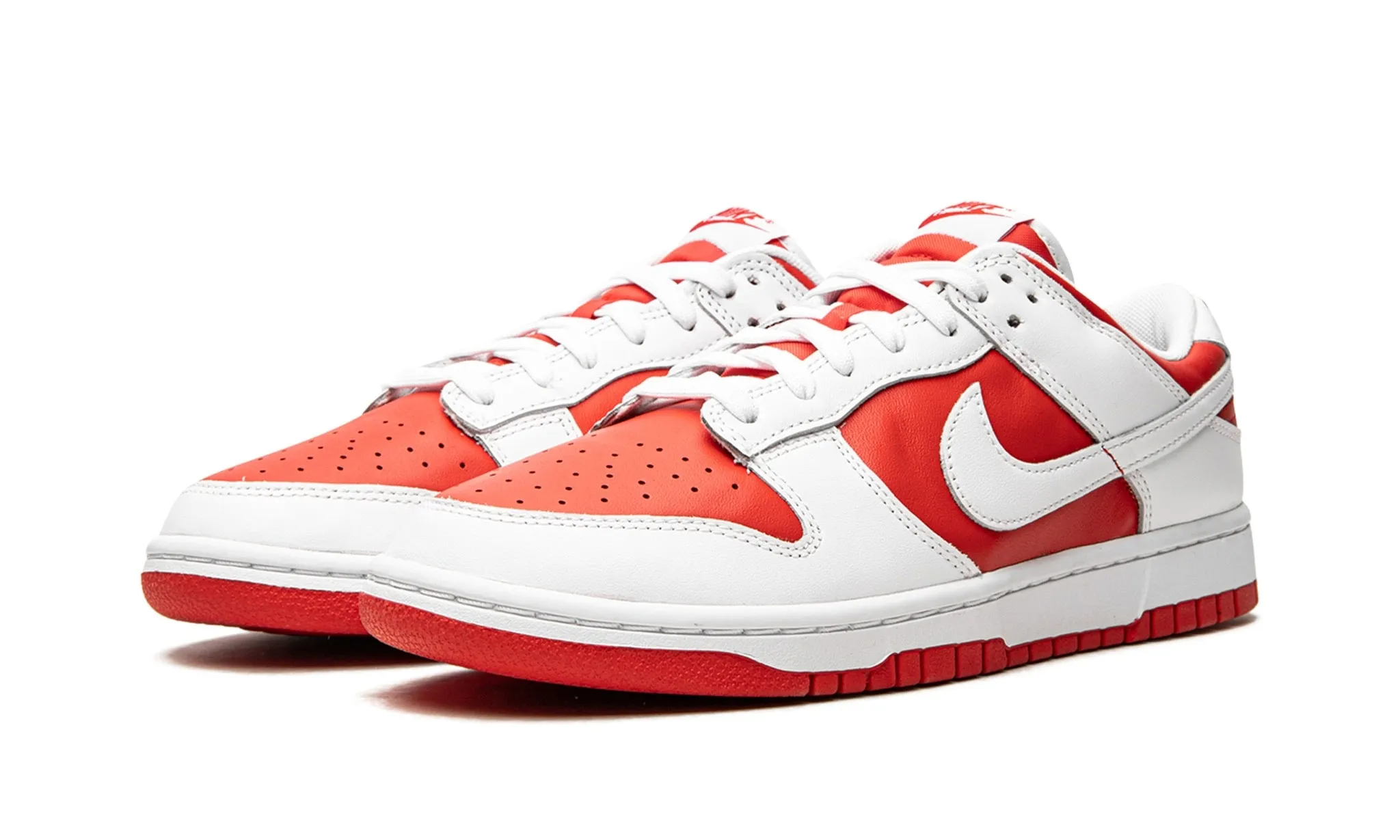 NIKE DUNK LOW REVERSE UNIVERSITY RED