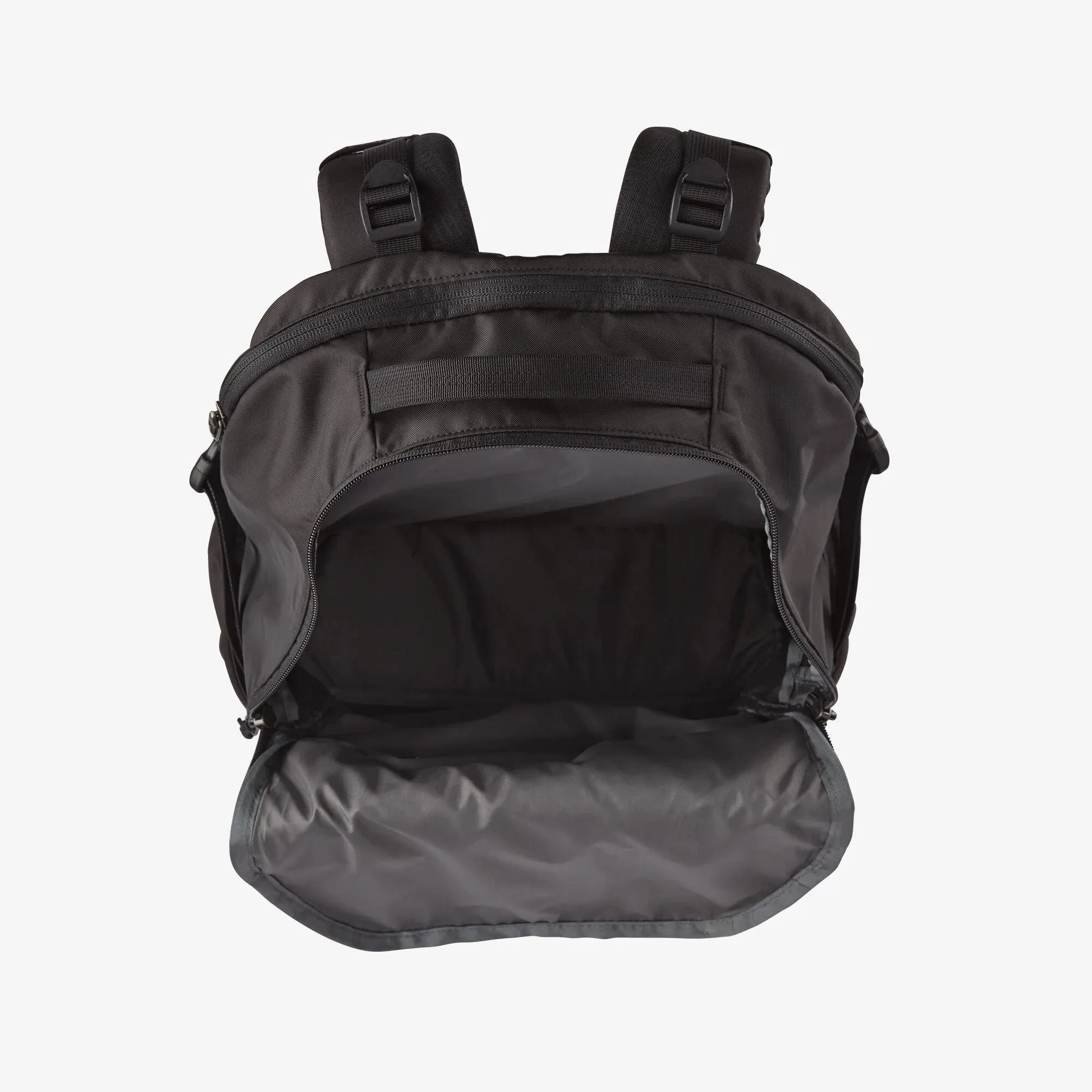 PATAGONIA Refugio Daypack 30L