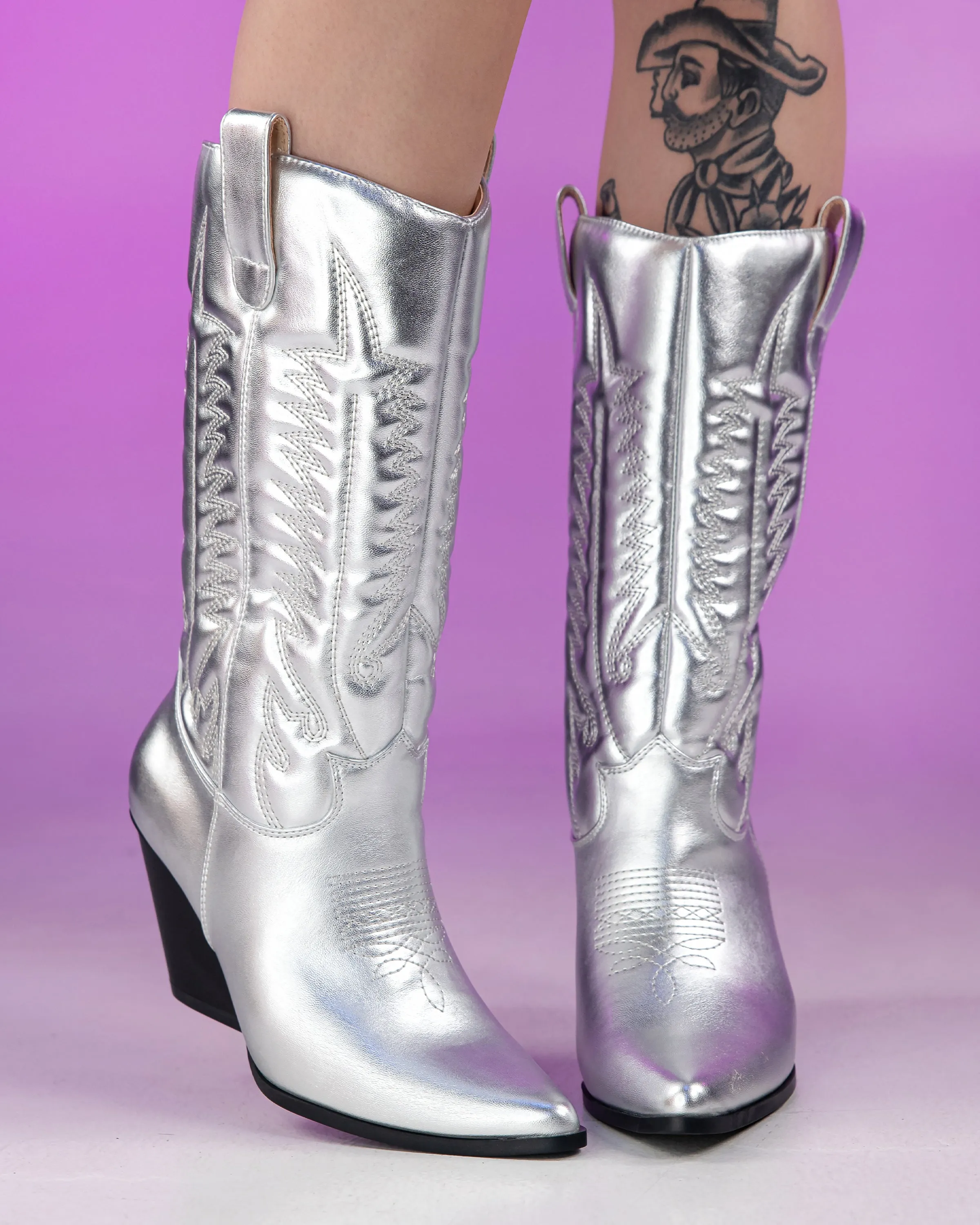 Southern Belle Silver Cowboy Boots